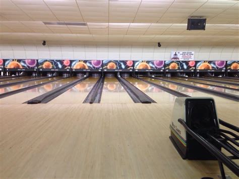Bowling alley omaha. Things To Know About Bowling alley omaha. 